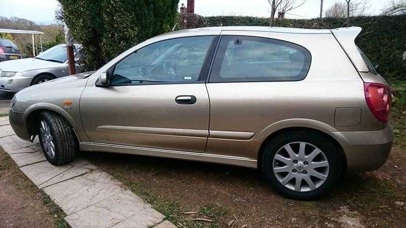 Nissan Almera 2003