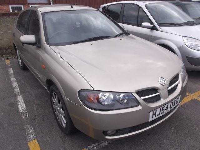 Nissan Almera 2004