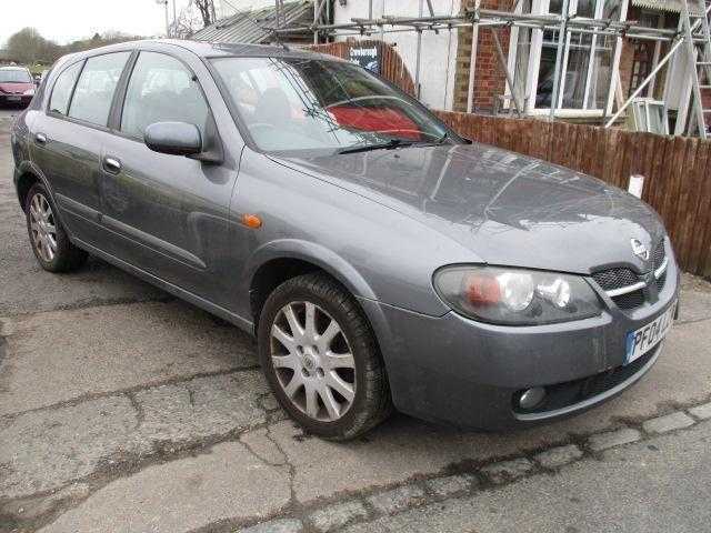 Nissan Almera 2004