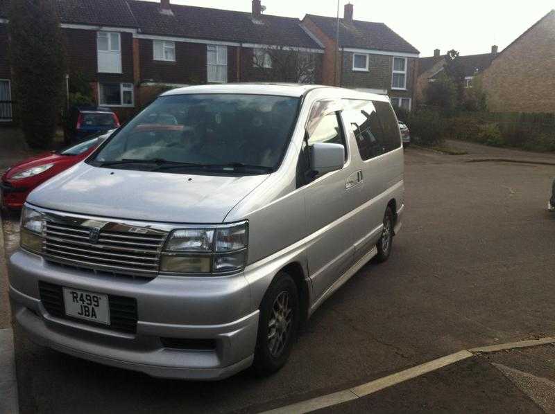 Nissan Elgrand 1998