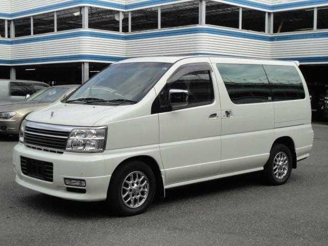 Nissan Elgrand 2001