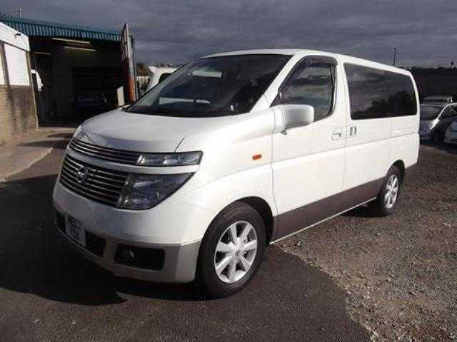 Nissan Elgrand 2002