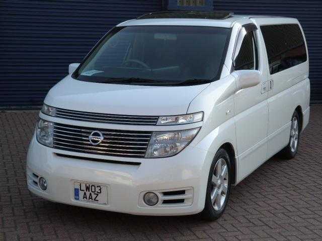 Nissan Elgrand 2003