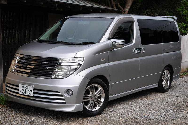 Nissan Elgrand year 2004 Rider Edition