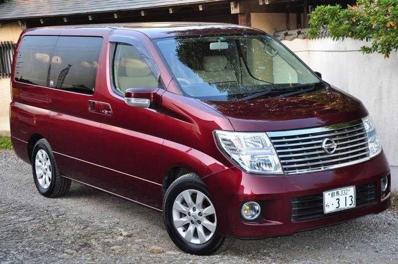 Nissan Elgrand Year 2005