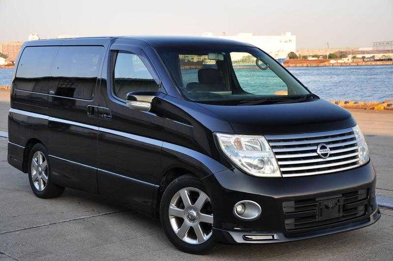 Nissan Elgrand Year 2005 model 2500cc version