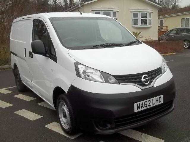 Nissan NV200 2012