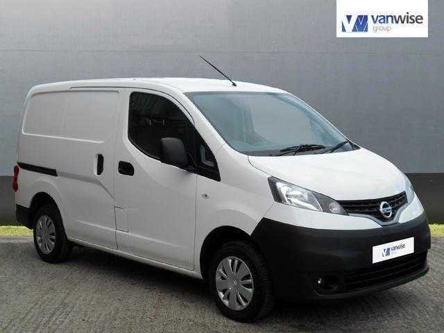 Nissan NV200 2015