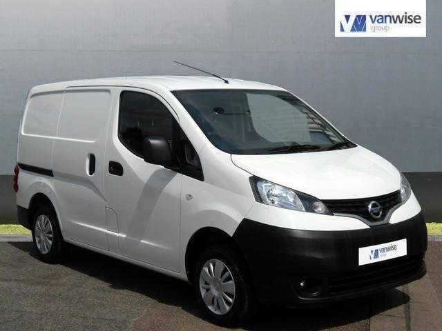 Nissan NV200 2015