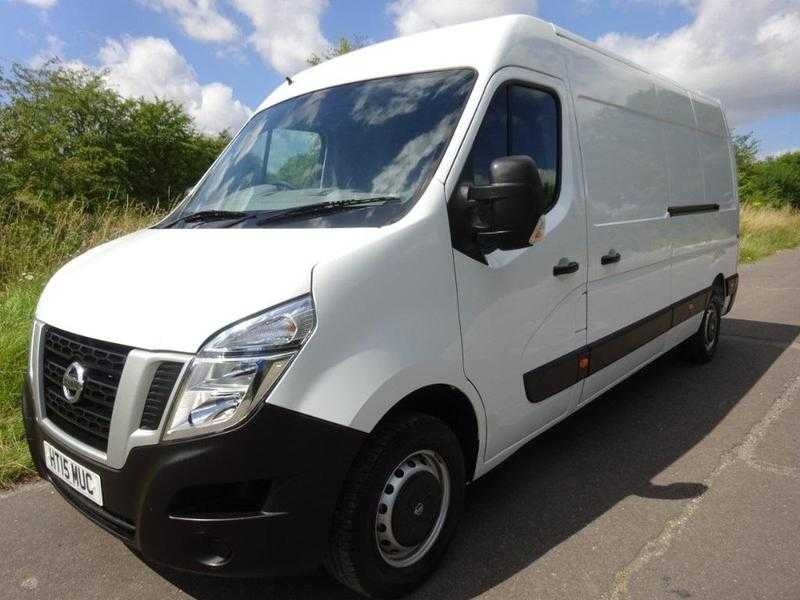 Nissan NV400 2015