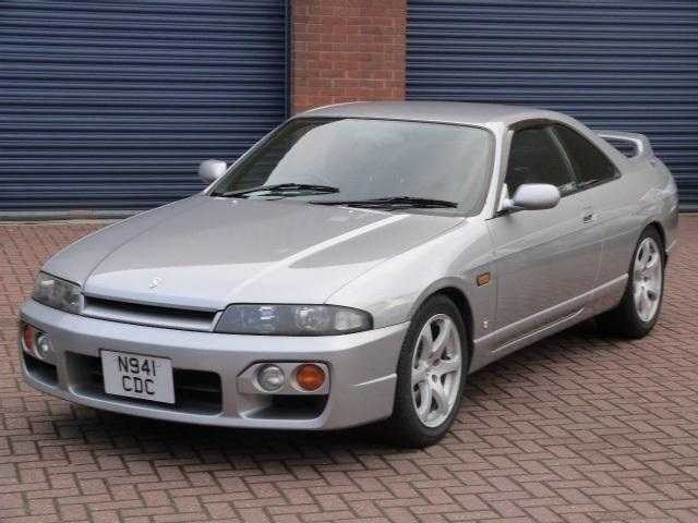 Nissan Skyline 1996