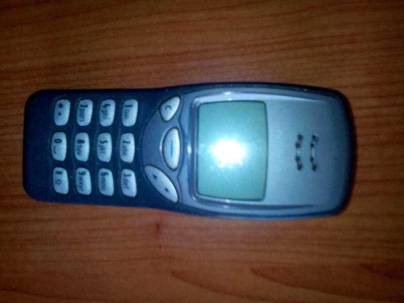 Nokia 3210