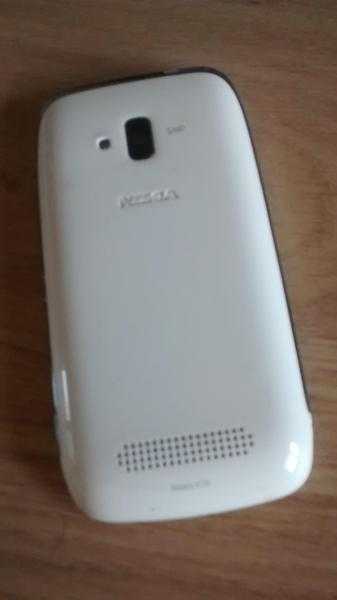 Nokia 610