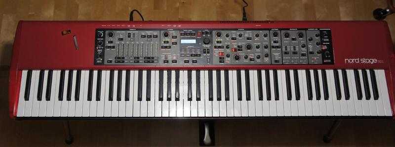 Nord Stage EX 88 plus extras