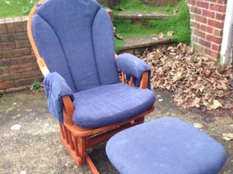 Nursing rocking chair and stool