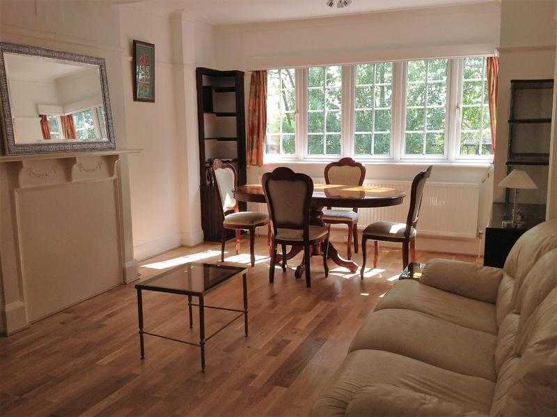 NW2 West Hampstead Westbere Road  Bright 2 double bedroom flat to rent with huge separate reception