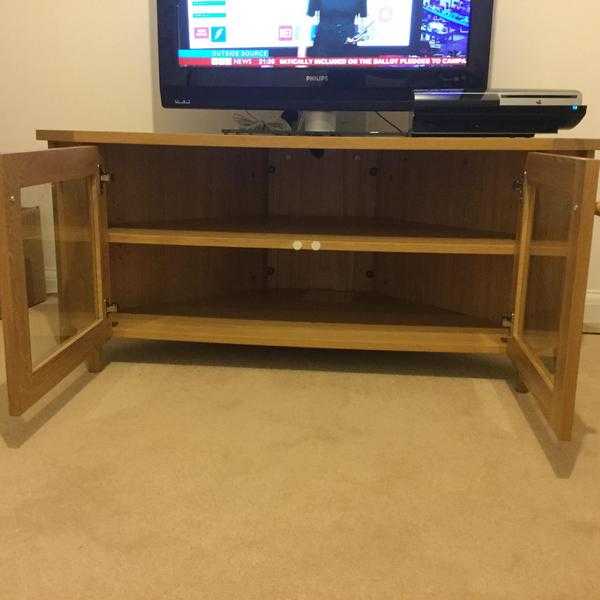 Oak corner TV bench