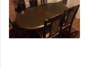 oak dining table(ext) and 6 chairs