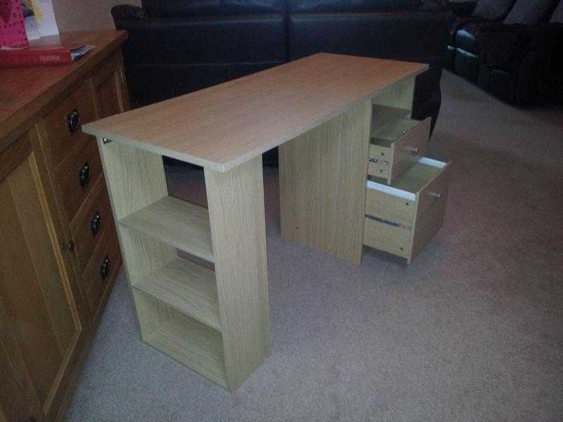 Oak finish desk