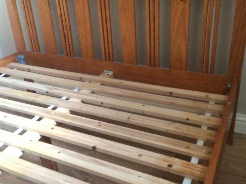 Oak kingsize bedframe