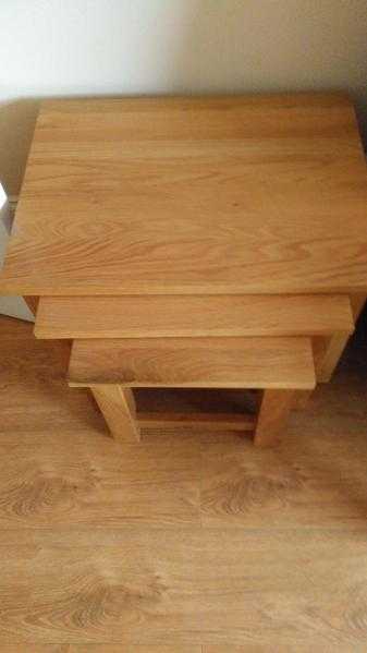 Oak nest of tables