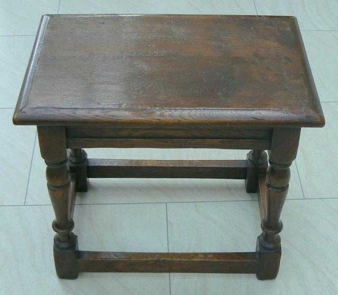 Oak stool in 17th century style