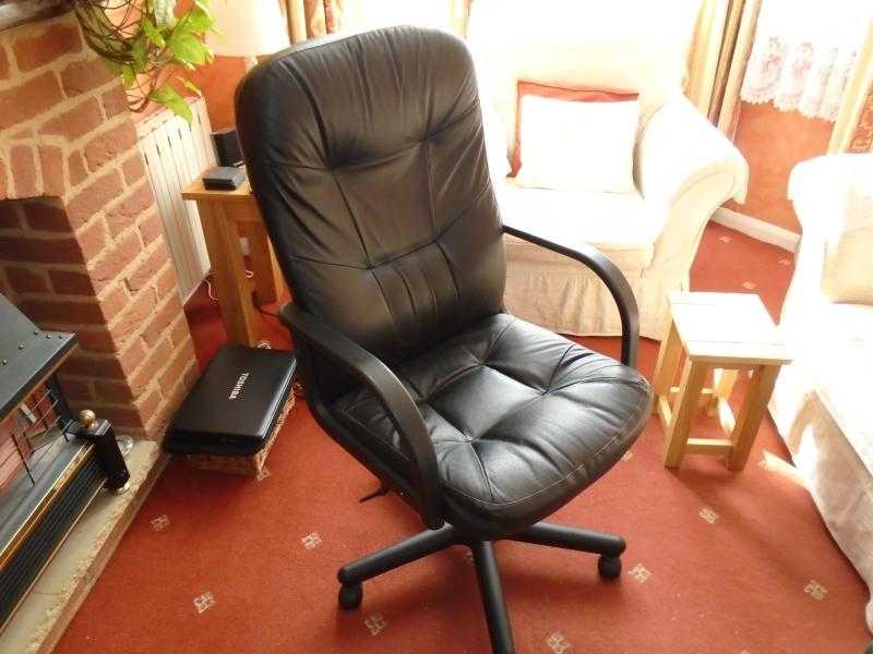 Office style chair