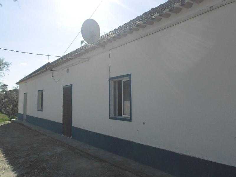 old house with land in Portugal 50 miles from Lisbon approx