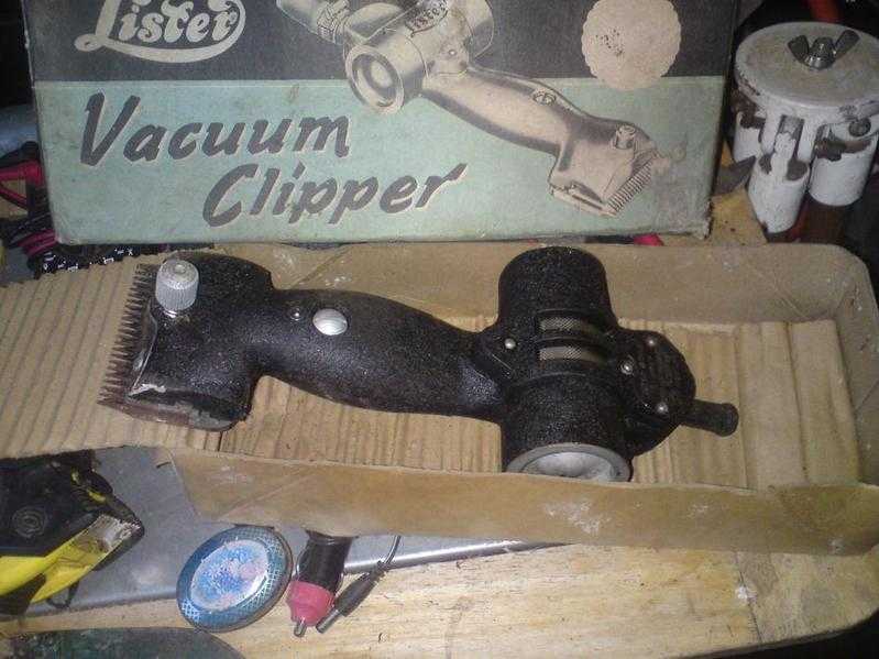 Old Lister Vacuum Clippers