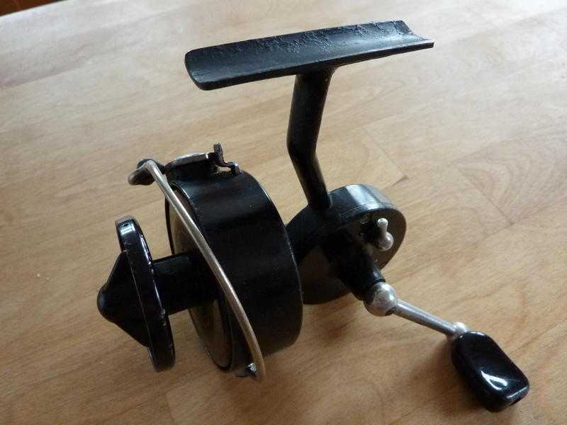 OLD MITCHELL C.A.P. FISHING REEL (1954 APPROX)