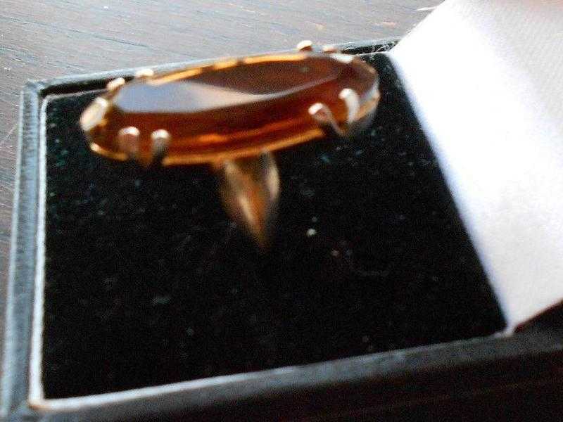Old oval shape ring 1960 s