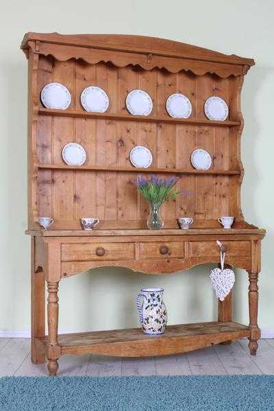 OLD RUSTIC SOLID PINE COUNTRY KITCHEN DRESSER WAXED LOTS CHARACTER - CAN COURIER