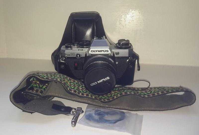 Olympus  OM10 35mm SLR camera