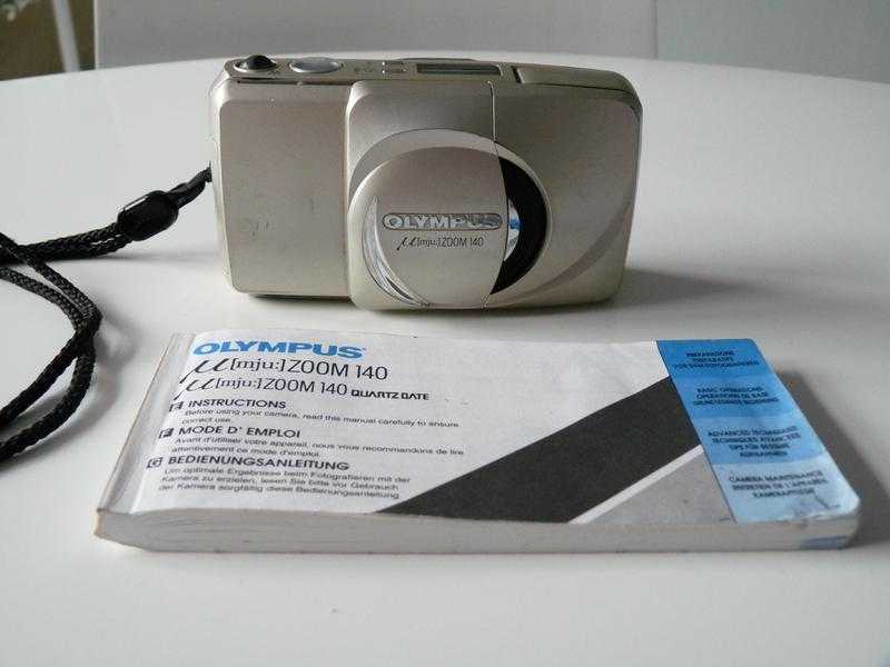Olympus  Zoom 140 camera