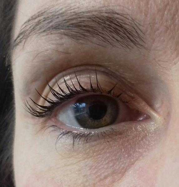 ON OFFER LVL LASHES  20