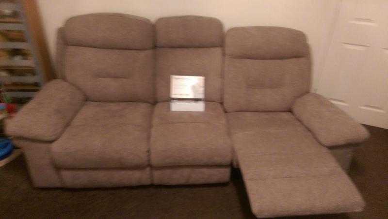 one electric recliner chair and 3 seater sofa manual recliner