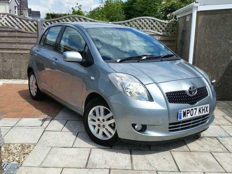 One Owner TOYOTA YARIS 1.3 VVT-I TR 5dr, New MOT amp Serviced with History