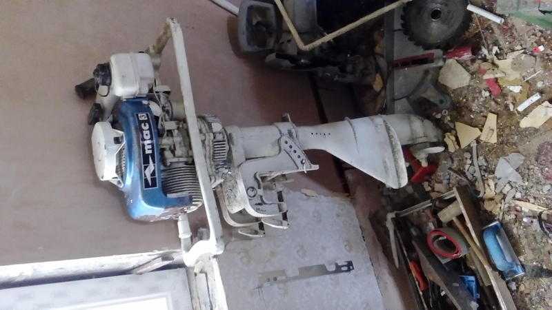 One stroke boat engine