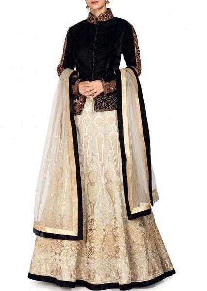 Online Lehengas Buy Designer lehengas, Bespoke Lehengas online India