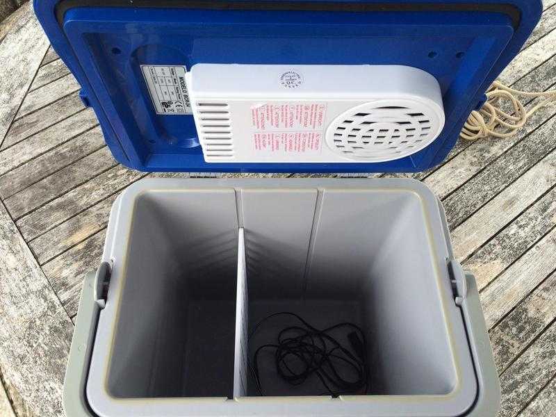 Outwell Coolbox 24 Litre 12v