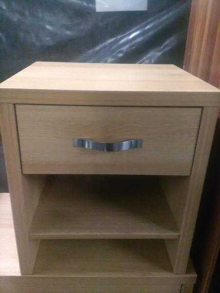 OXFORD 1 DRAWER BEDSIDE TABLE