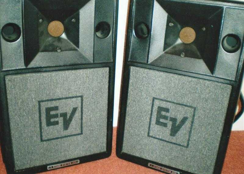 P.A Systems  Eletrovoice speakers (two) very powerful,very good condition