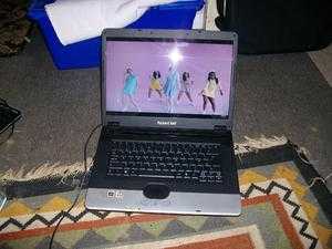 packard bell T4200 laptop