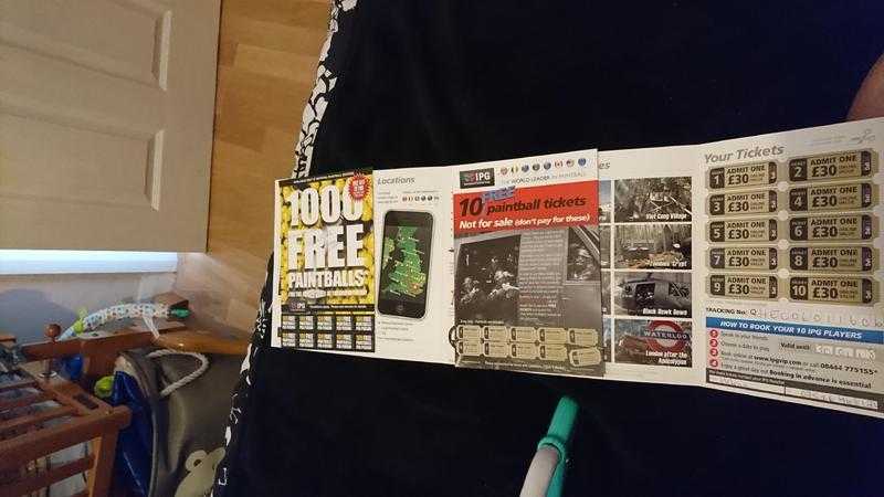 Paintball tickets for up to 20 people and 2000 free paintballs