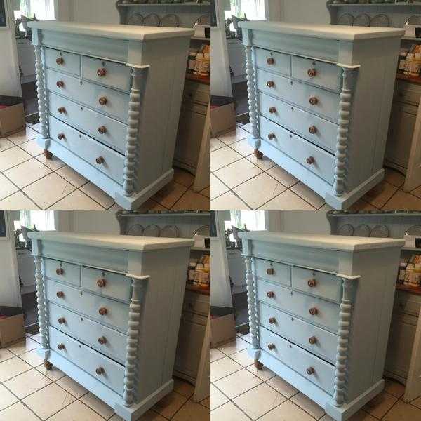 Painted pine Victorian chest of drawers