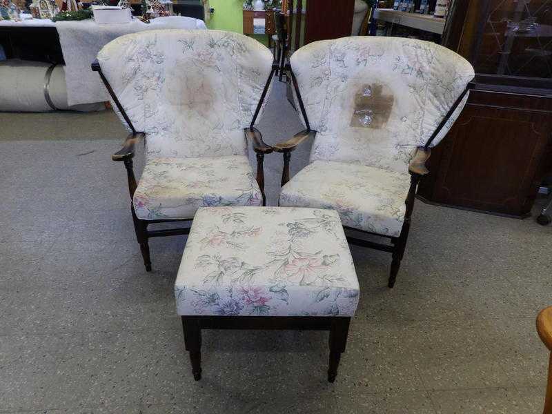 Pair of armchairs - upholstery project