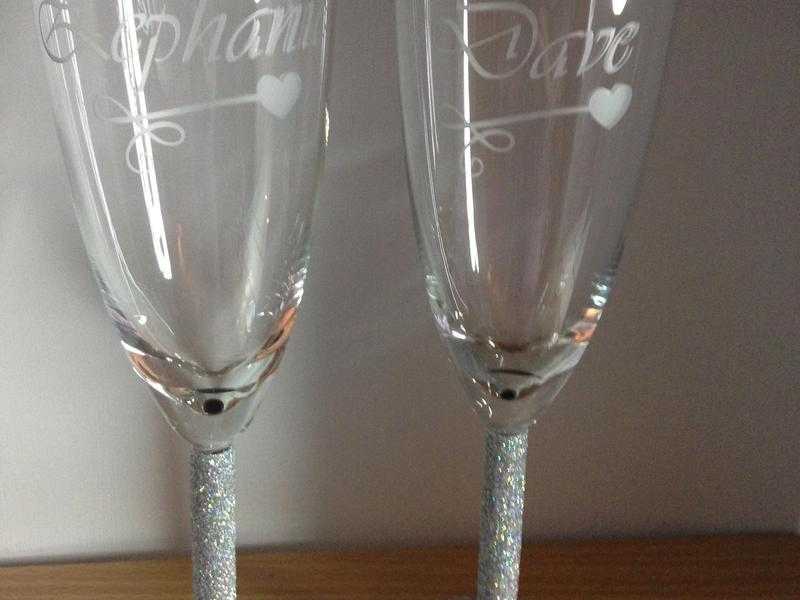 Pair of Bride amp Groom Champagne Flutes - Plain or Glittered Stems - FREE Wine Charm - Any Message