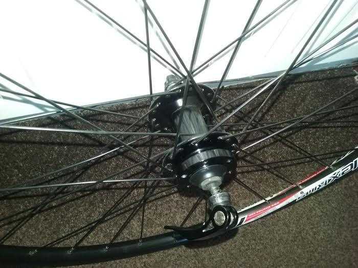 Pair of MTB wheel-set