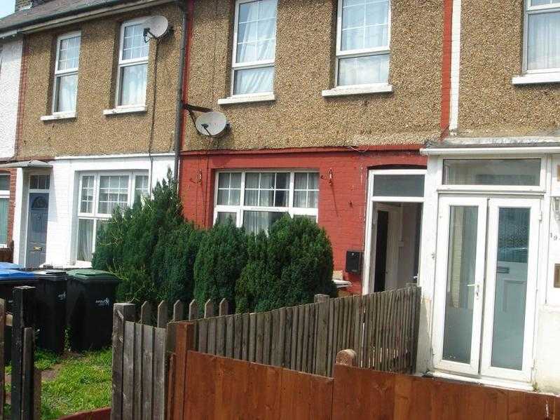 PALMERS GREEN- my 3 bedroom Council house with front amp back gardens same in ENFIELD is WANTED