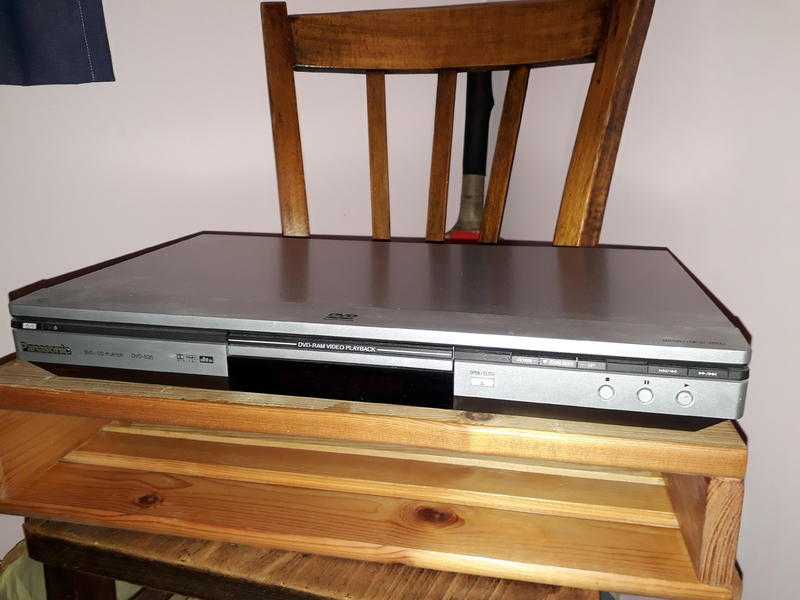 Panasonic DVDCD Player S35